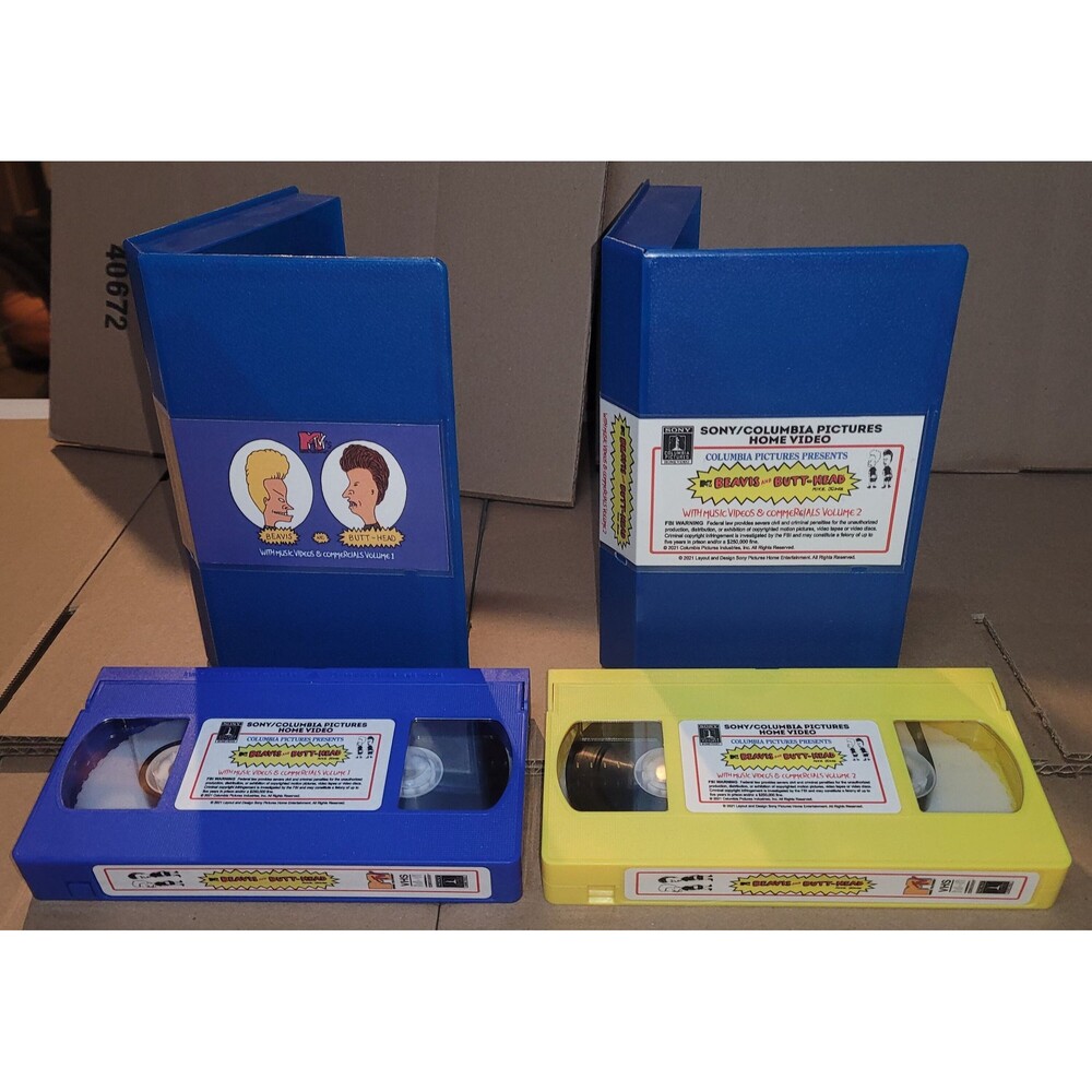 Set of 2 Beavis & Butthead VHS Tapes MTV 1996 with Commercials Music Videos